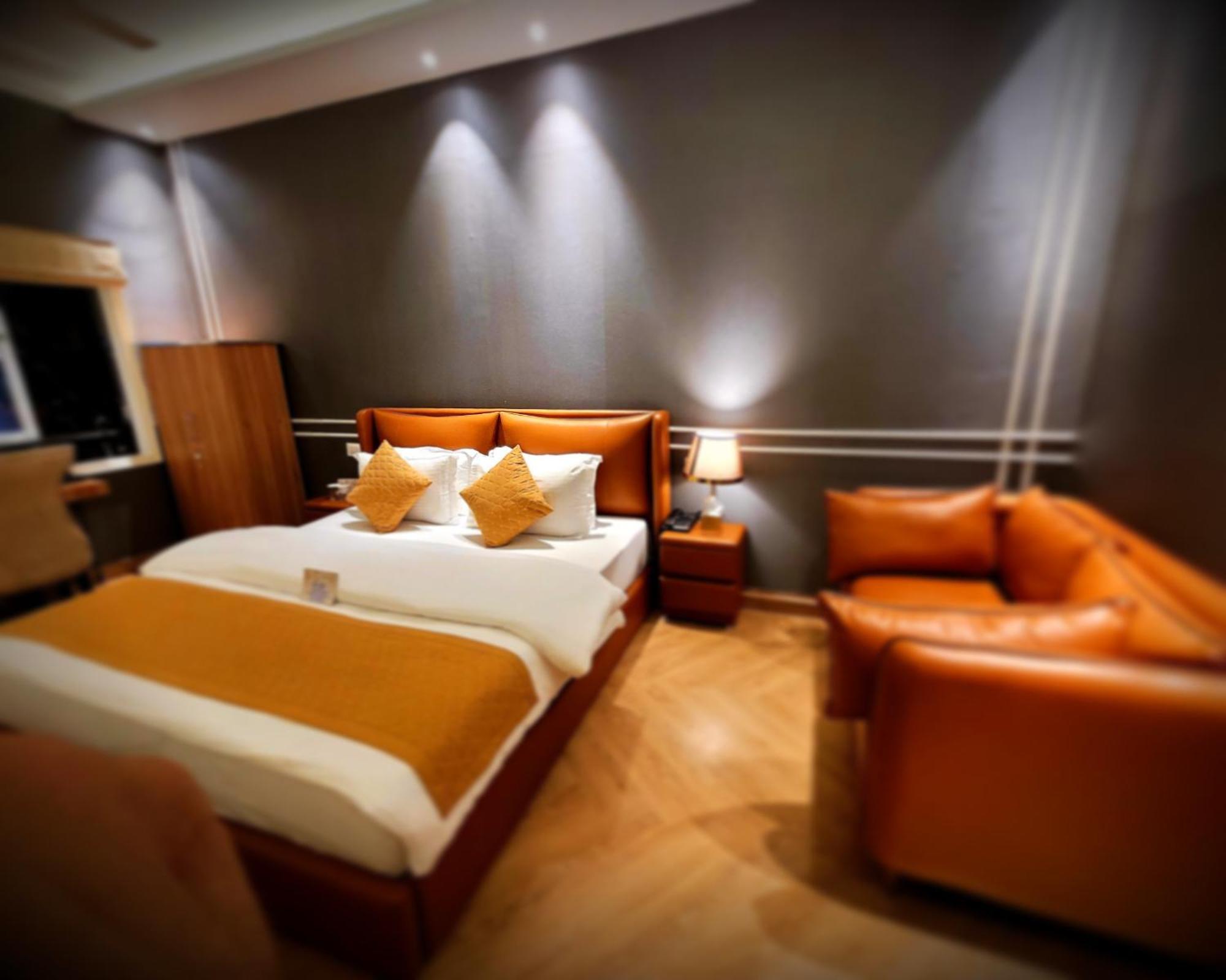 Victorian Elegance Luxury Stays Amritsar Exterior foto